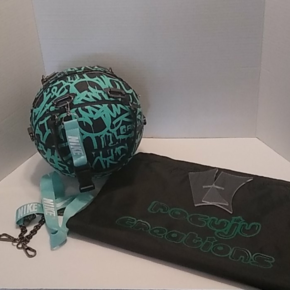 NWT HANDMADE Graffiti And1 Black&Mint Basketball Purse 🏀 - Picture 12 of 16
